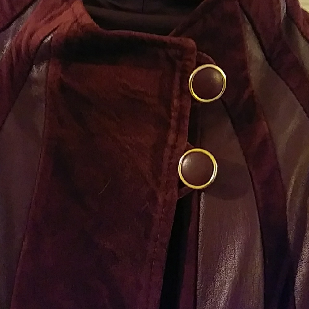 Plus Size Leather Jacket. - image 2